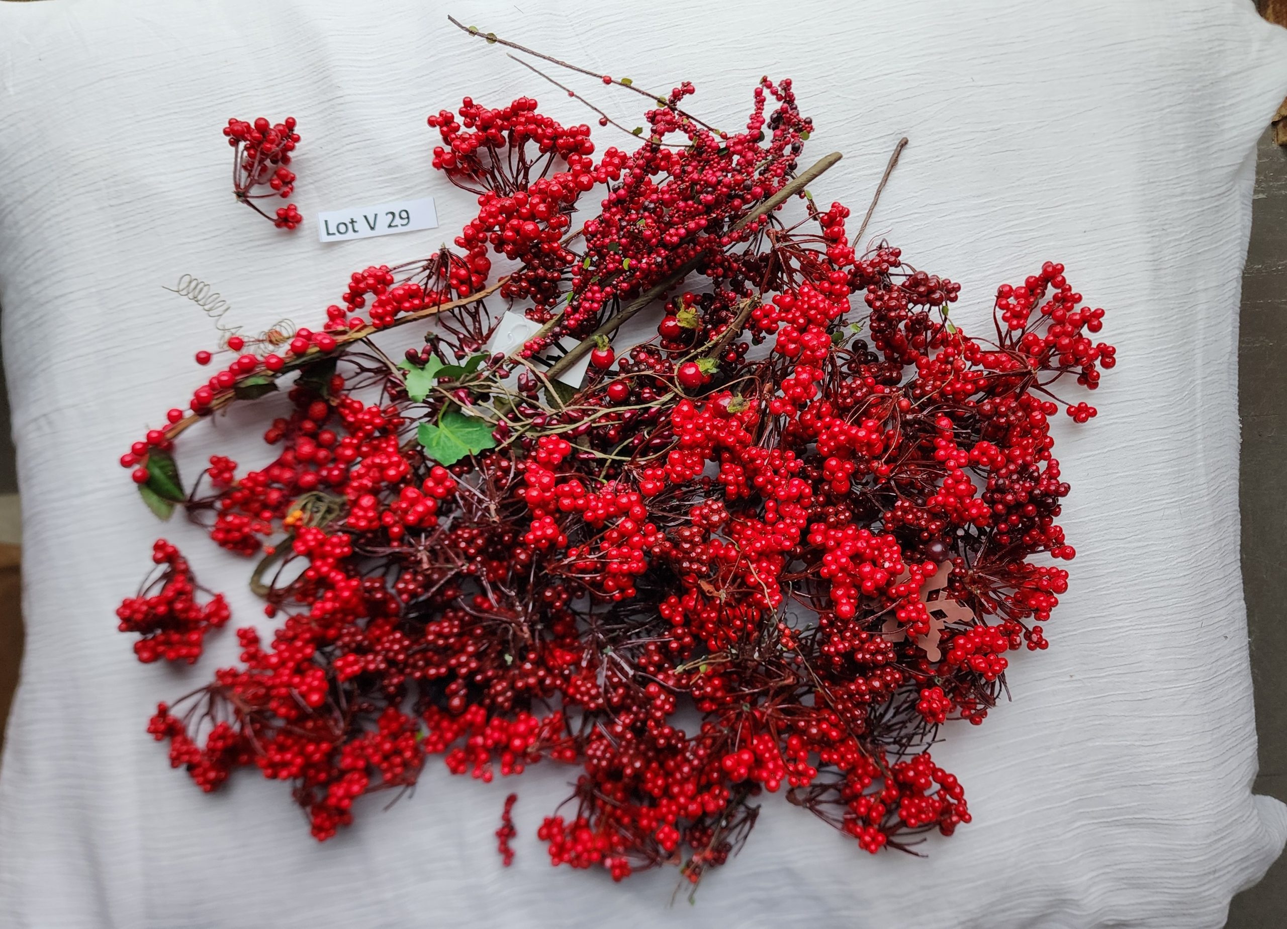 Floral Lot V 29 - Please Read Description