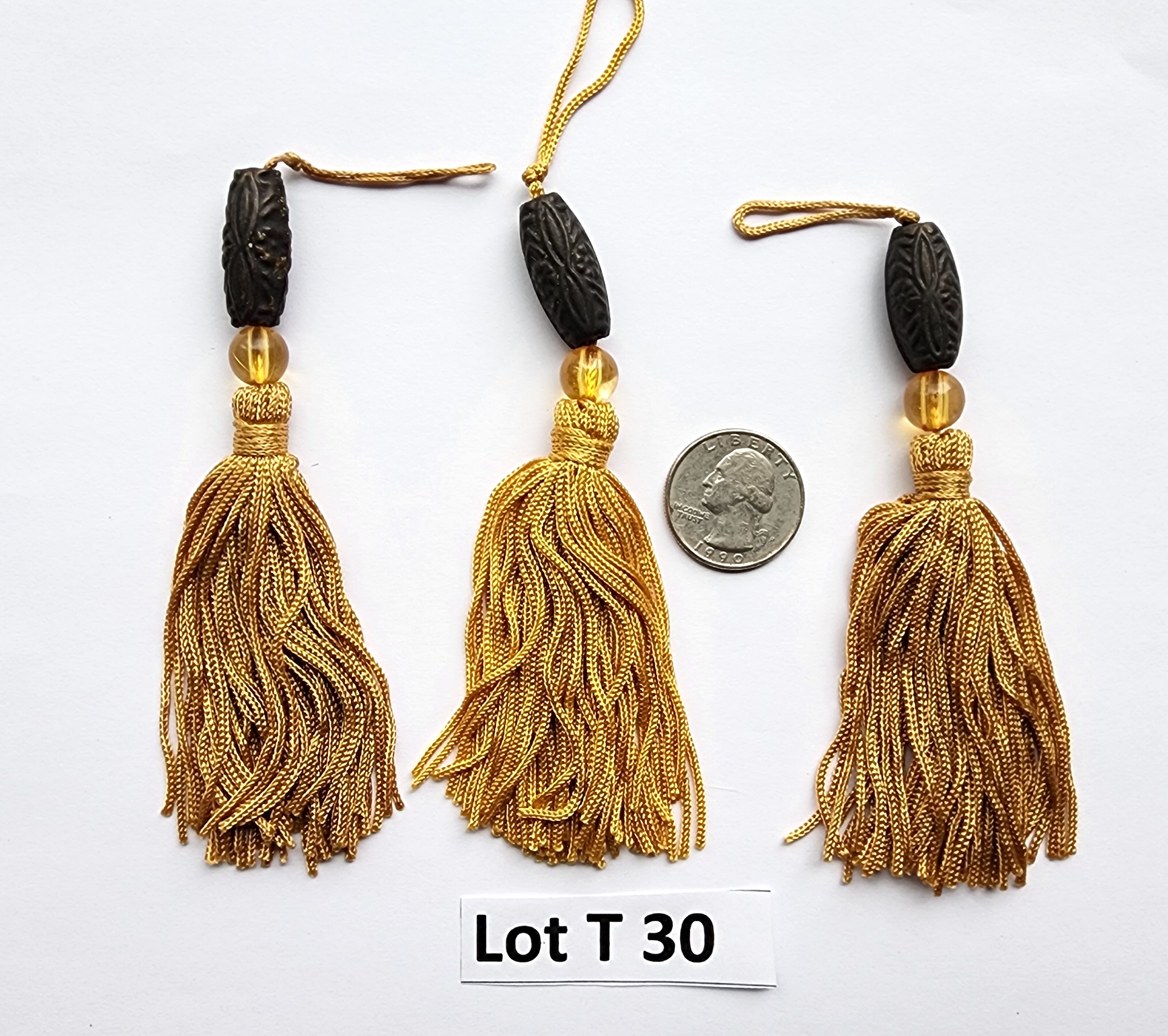 Tassels 3 pieces - Lot T 30